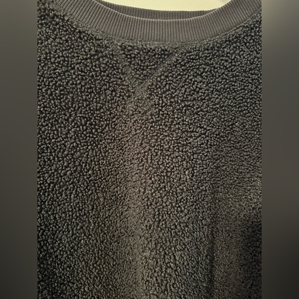 American Eagle Charcoal Gray Crewneck Sherpa Sweatshirt - Picture 4 of 11